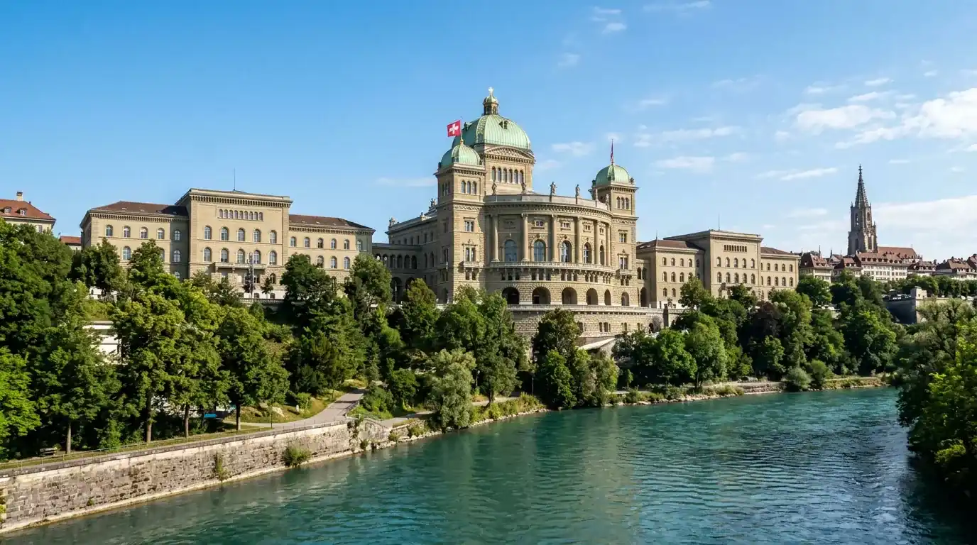 Schweizer Bundeshaus in Bern als Symbol für die Geldspielgesetz-Regulierung von Sportwetten
